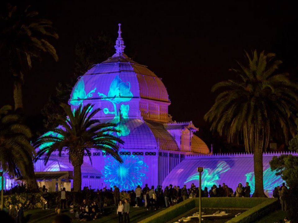 uppercasing's tweet image. Conservatory of Flowers to host second free summer solstice soiree hoodline.com/2018/06/conser… by Camden Avery