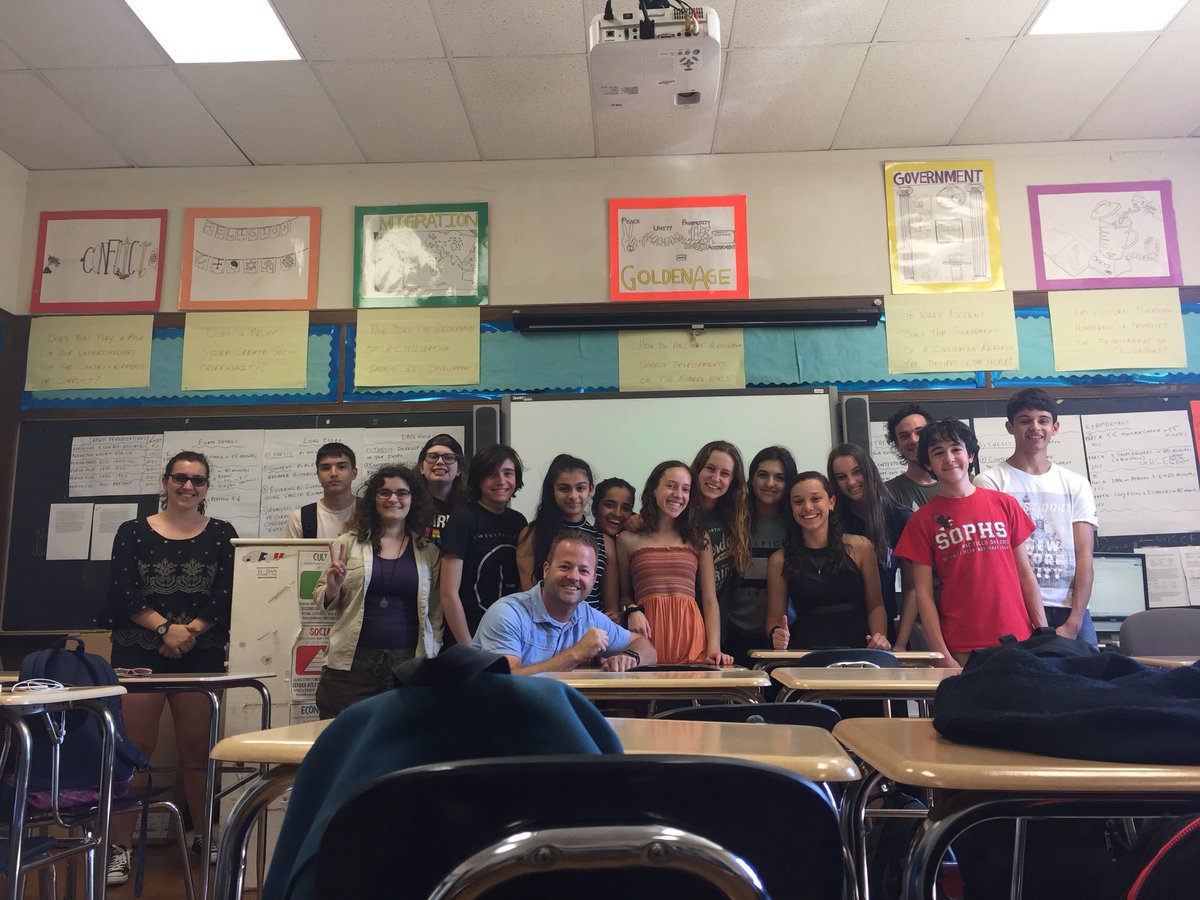 MrMeagh's tweet photo. Another memorable year with amazing students in the books! #dfhs2018 https://t.co/JbzFWtsXay