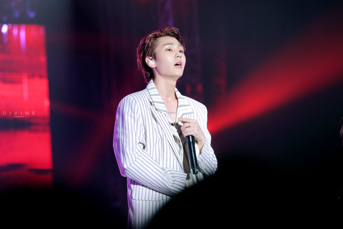 ilhoon_net's tweet photo. @BTOB_ILL 180616 큐브콘서트 UNITED CUBE ONE
@BTOB_ILL #비투비 #BTOB #정일훈 #일훈

https://t.co/a1aOZSRBrr
https://t.co/KKTsgJmL7g
https://t.co/dgO61DeqQN
https://t.co/xk9dIYuYYH https://t.co/97U7n8ydfO