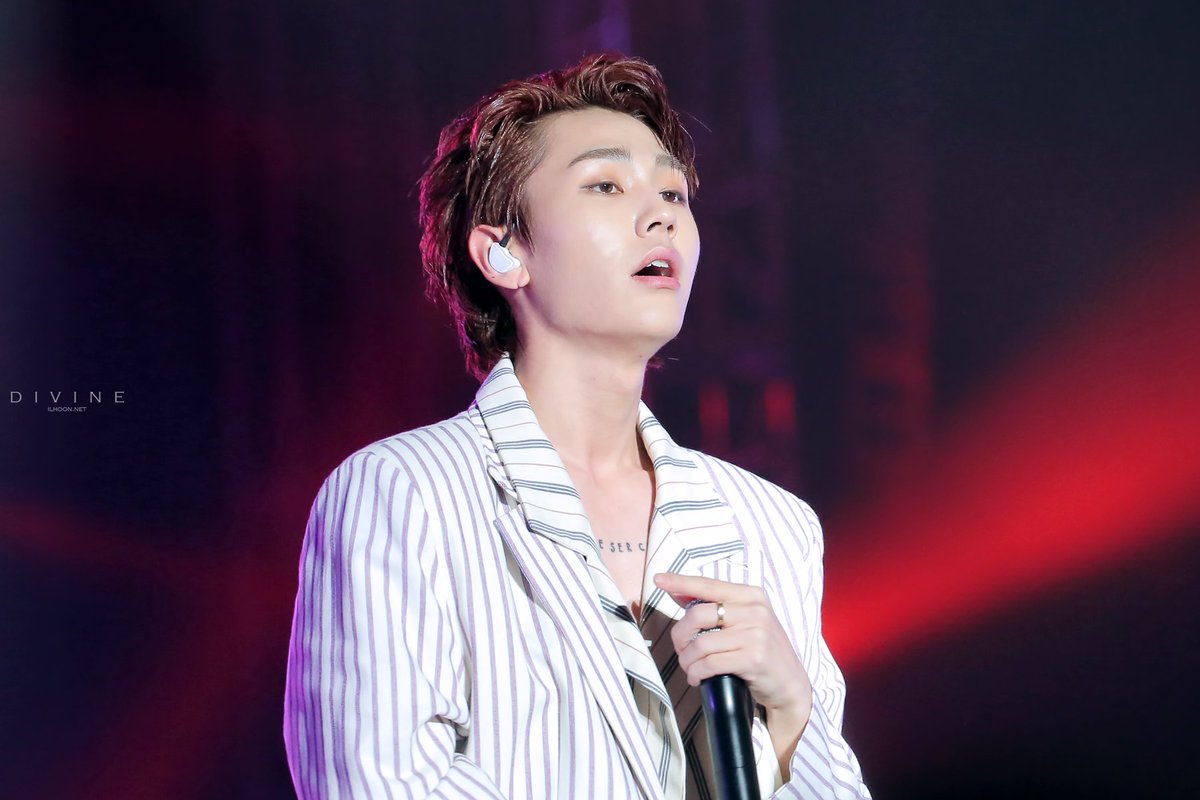 ilhoon_net's tweet photo. @BTOB_ILL 180616 큐브콘서트 UNITED CUBE ONE
@BTOB_ILL #비투비 #BTOB #정일훈 #일훈

https://t.co/a1aOZSRBrr
https://t.co/KKTsgJmL7g
https://t.co/dgO61DeqQN
https://t.co/xk9dIYuYYH https://t.co/97U7n8ydfO