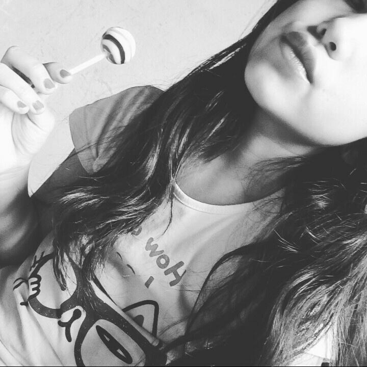 Yas45933577's tweet photo. #NuevaFotoDePerfil https://t.co/TXa7Wp4ug5