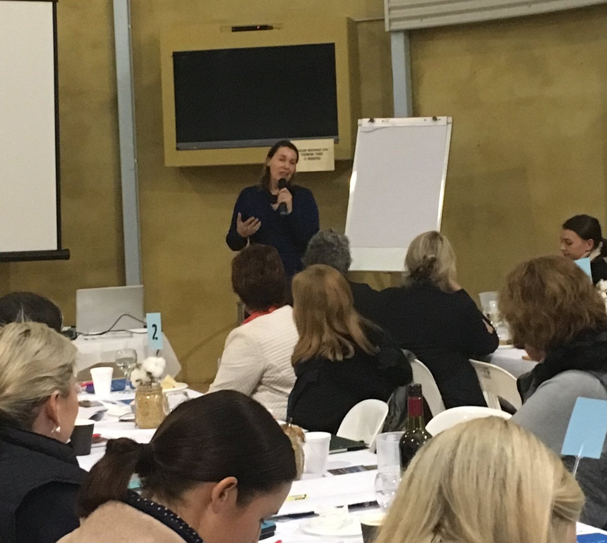 “Good leadership isn’t about you - it’s about how you listen to and deal with others” <a href="/RobbieSefton/">Robbie Sefton</a> giving some outstanding insights and inspiration from her experience in agbusiness #foodandfibre <a href="/WINCOTTAus/">Wincott Australia</a> <a href="/ricegrowers/">RGA</a>