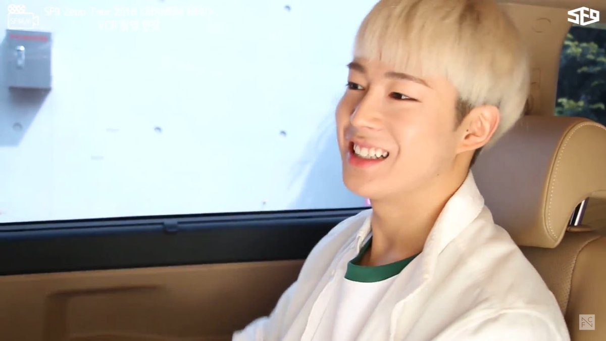 alwaysDAWON_TH's tweet photo. [SF📽MuVi] SF9 Zepp Tour 2018 MAMMA MIA! VCR 촬영 현장

👅DAWON #다원 cap

#SF9 #에스에프나인 #SFMuVi #SF무비 https://t.co/92dc8IHPYe