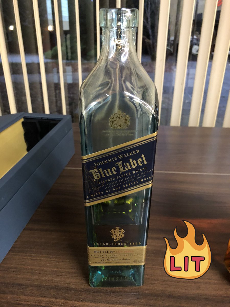 jay_yupinhu's tweet image. Best way to end an intensive first day of BNR bootcamp #bluelabel #BigNerdRanch