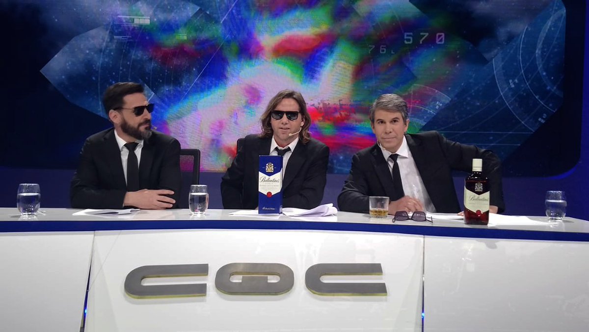 Regresocqc's tweet photo. ¡Hasta el final con nosotros! Unos grandes nuestros amigos de @BallantinesCL 👏👏 #CQCxCHV #cqcfinaltemporada1 https://t.co/ZxzwHKgRSe