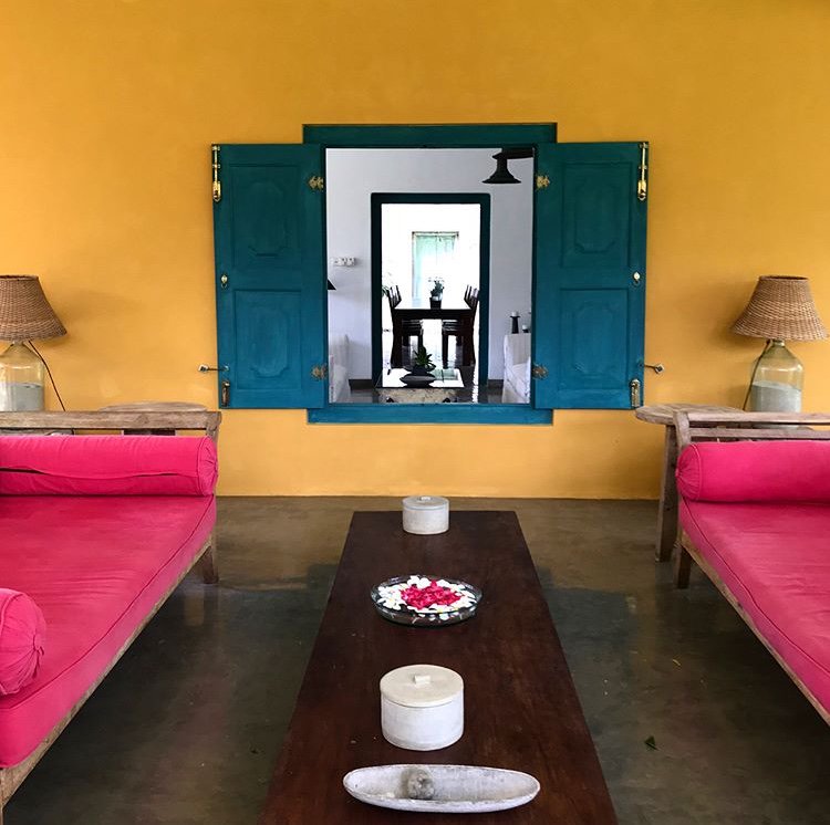 MH_Concepts's tweet photo. Bawa. Genius. Tropical Modernism. Perfection here at his last house. Regram @lovetravel_srilanka #thelasthouse #tangalle #boutiquehotelstangalle #tangalleboutiquehotels #familyhotelssrilanka  #tangallebeachvillas #tangallebeachhotel #srilanka https://t.co/IuM5M6dkqI