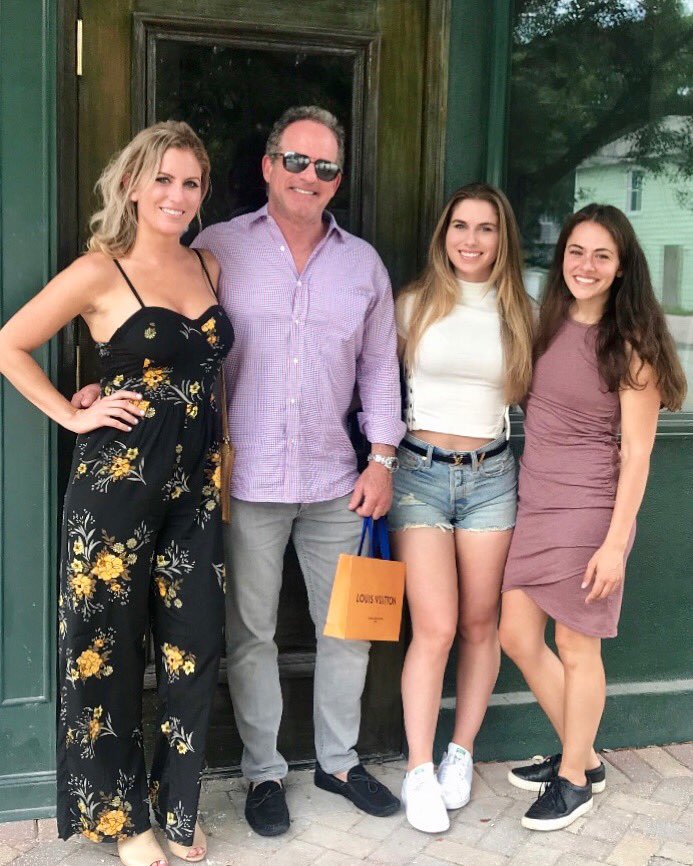 OnBocaGrande's tweet photo. Had a great Father’s Day with my girls! https://t.co/XM5va6YK6F