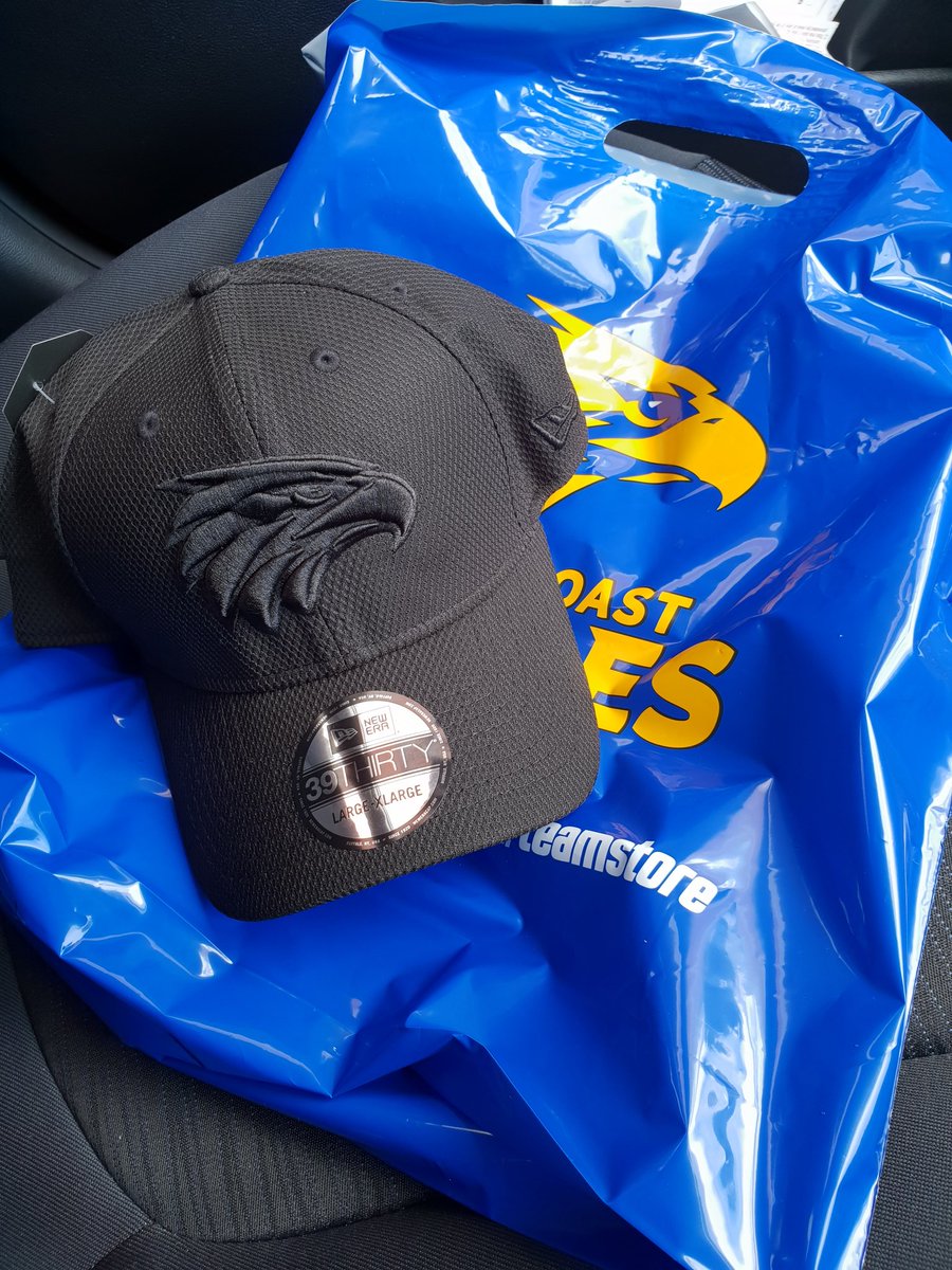 MrFaiTang's tweet photo. @WestCoastEagles @NewEraCap Got mine! https://t.co/UNs1cgfwL9