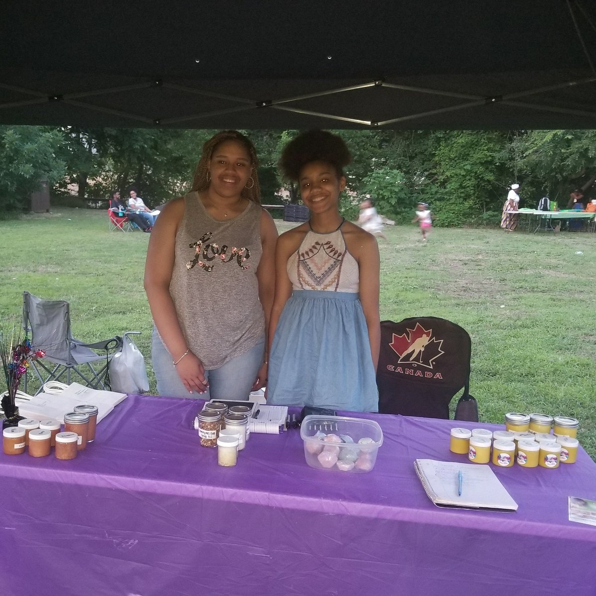 CosmeticsMuse's tweet image. We had a wonderful experience with our first time vending at #Juneteenth2018