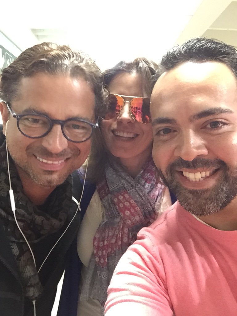 tonishk's tweet photo. @alexrosaldo Con los mejores!!!!! https://t.co/JOoMNyxP2E