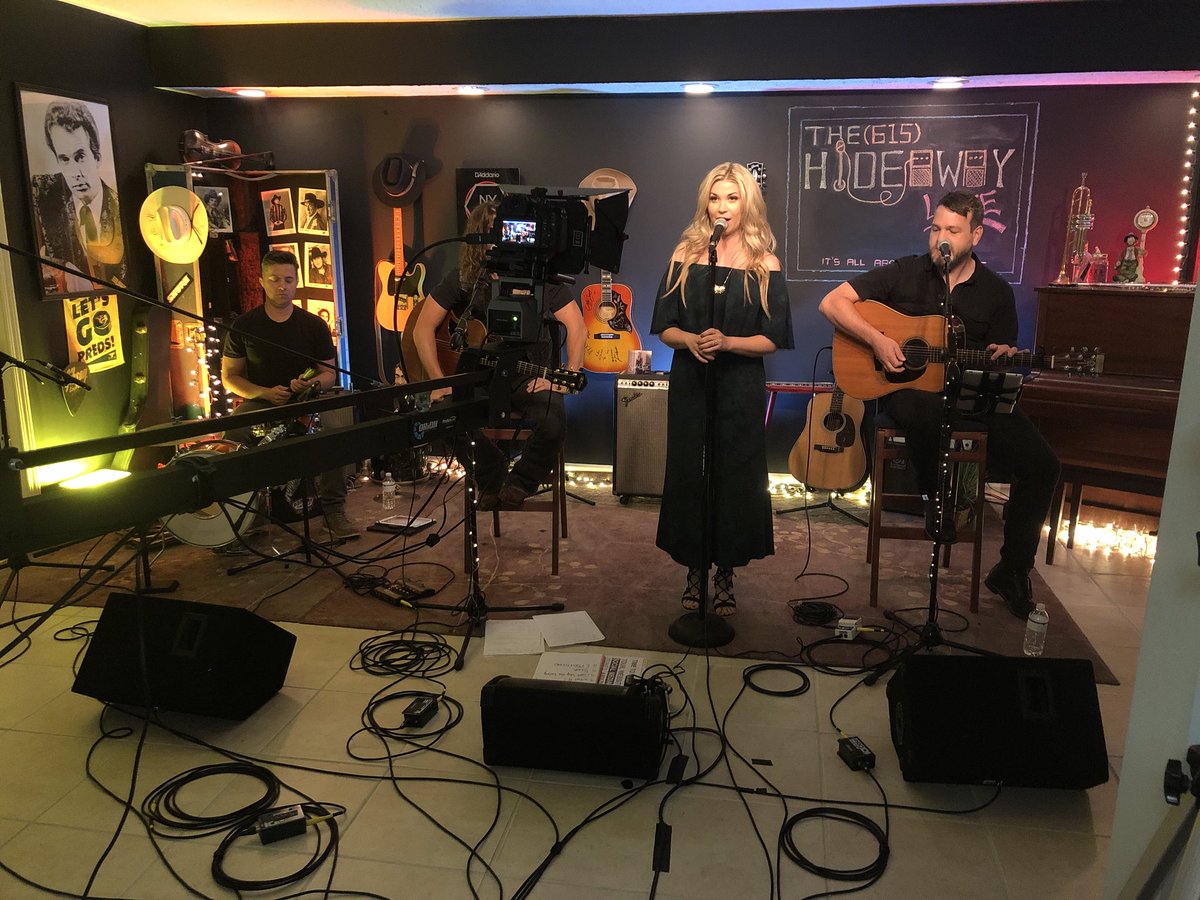 sandralynnmusic's tweet photo. Thank you @OfficialRFDTV & @The615Hideaway for having us on your LIVE segment today! We so enjoyed getting to share songs from my #FightEP & more on #FacebookLive with y’all! #MusicMonday w/ @marklonsway @JimmyHerman @KevWeav https://t.co/EQ0BoG5hIl