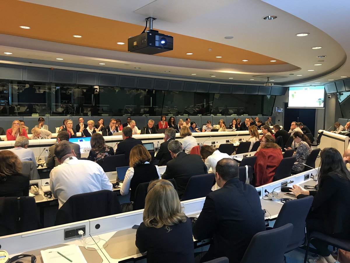 poitaliamalta's tweet photo. Maritime Cooperation has been currently the subject of intense debate here at #Interreg2018 Annual Event: #maritime #crossbordercooperation or #seabasin perspective? that is the question!!! https://t.co/I7MR4zzX6U