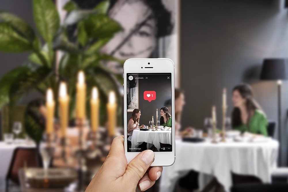 ¿Te gustaría ganar una cena para 2 personas en nuestro restaurante? Visita nuestro perfil de Instagram y participa en nuestro concurso. Etiqueta tus fotos y stories más auténticos del restaurante y de la ciudad de Barcelona con el hashtag #authenticstoriesCity y…¡Buena suerte!