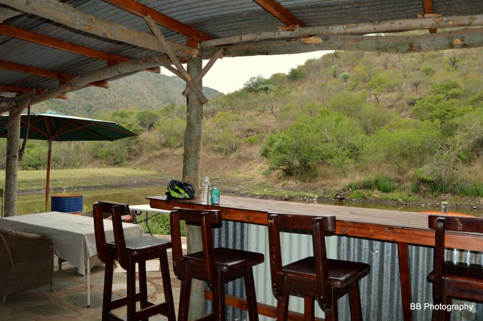 Looking for a party venue? Ron's Rest is available for only R1000 venue hire. Only 20 minutes outside Lydenburg. Situated in the beautiful Steenkampsberge, guests can enjoy watching the game &amp; birds that frequent the dam. info@blackleopardcamp.com