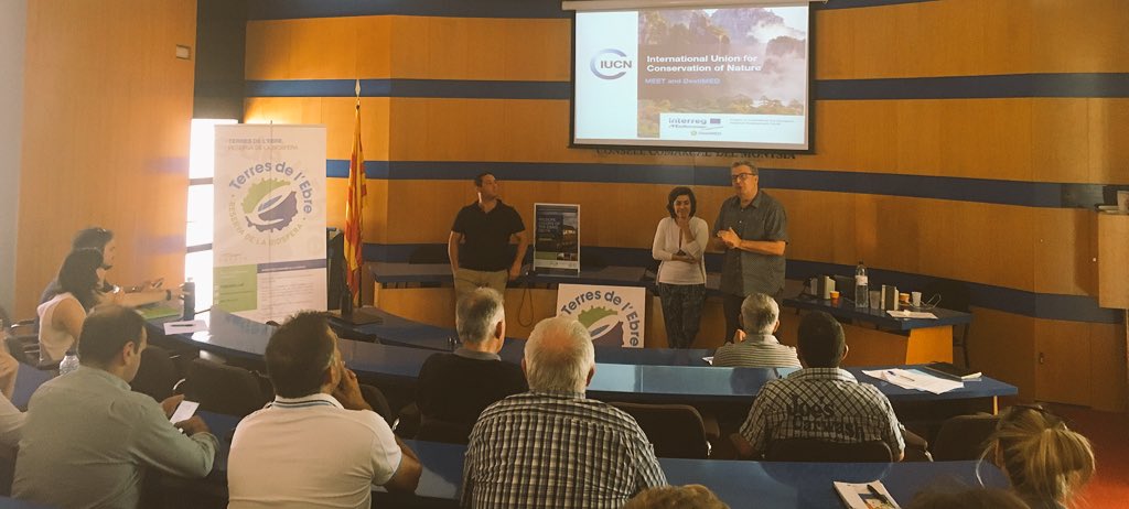 Copate_TE's tweet photo. Carla Danelutti i Jeremy Sampson de la @IUCN presenten el projecte #DestiMED de desenvolupament de productes d'ecoturisme al Mediterrani dintre la @MedEcotourism #MEETNetwork on participa la #reservadelabiosfera #TerresdelEbre https://t.co/xu68sPt56P