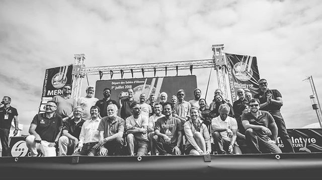 AntoineCousot's tweet photo. Family portrait from @goldengloberace
At les Sables d'Olonne!
📸#agencemeeg / #antoinecousot #ggr2018 #vendee #paysdelaloire #sailor #solorace #sailing #sport #voilier #media #boating #boat #photo #instagood #france #yachting #yacht #lessablesdolonne #aventure #adventure #race https://t.co/7G2HlQd2y1
