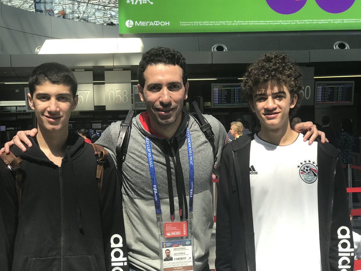 كلنا مع منتخبنا المصري نريد فرحة يا ابطال تسعد العرب جميعا 🇪🇬🇪🇬🇪🇬