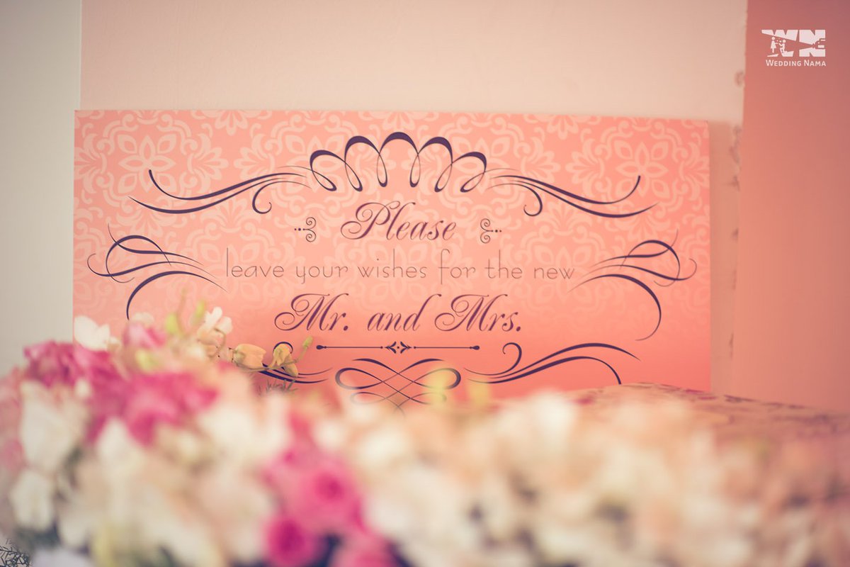 TheWeddingCo_In's tweet photo. From the bride and groom's entry to their wedding guestbook, we make sure all minute details are taken care of.
https://t.co/3du0tuciVi
#weddingdecor #weddingguestbook #guestbook #blessings #wishes #blog #weddings #weddingblog #twcdecor #twctips https://t.co/vOfsUr851s