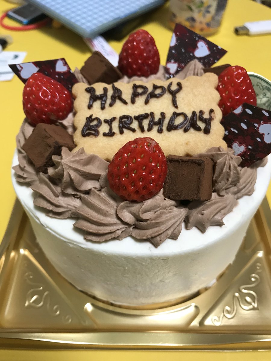 kurama121712's tweet photo. 全なく知らない人に連絡するのって怖くないですか？でもその一歩で人生変われるんてわすよ。サポートしてくださるので成果はすぐに出ると思います。稼げる場があるのに連絡しないんて勿体無いと思います。だったら連絡してお話聞いてみてから決めることも１つの手だと思います。
LINE：ID runner1217 https://t.co/aRSihSIeeu