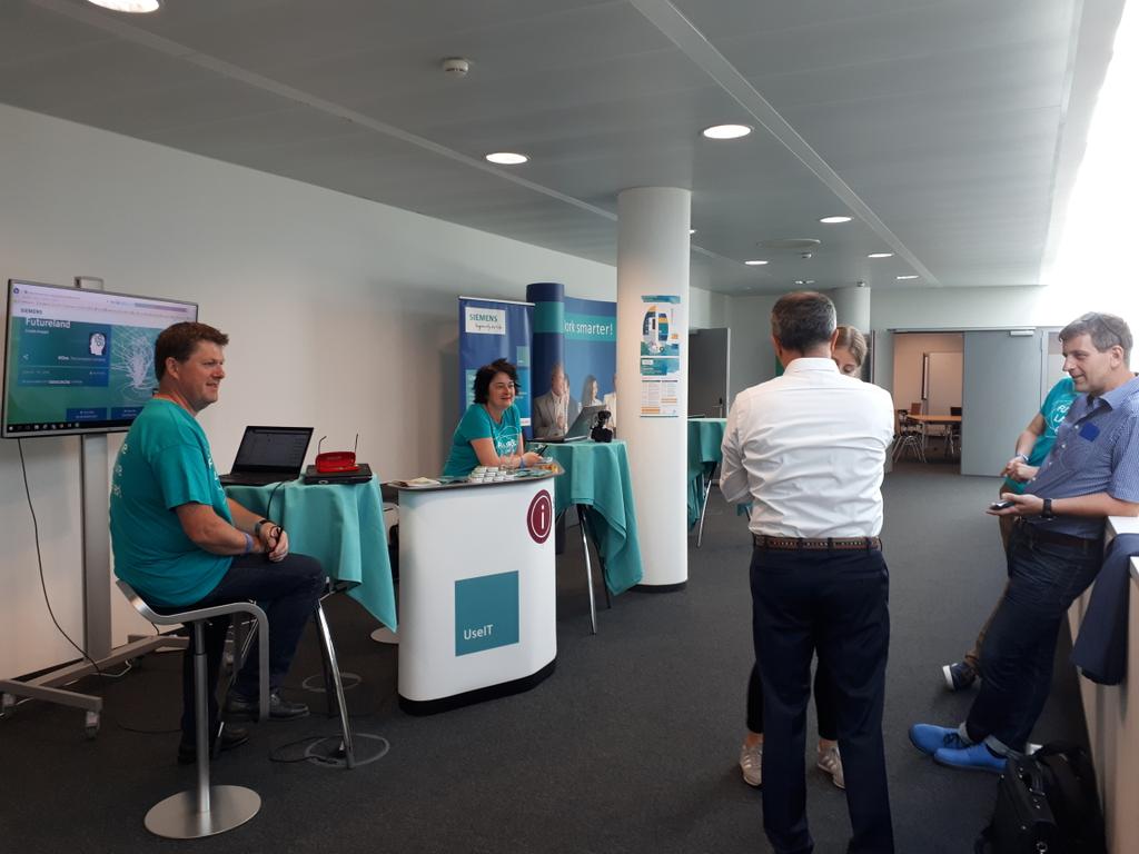 ScarletVienna's tweet photo. Ready to go #BackToTheFuture? So let's go! Second day of @Siemens #Futureland @Siemens_Austria #SiemensCity #Vienna w/#CFO @wrumnigwat
#SFL2018 #Digitalization #createimpact
#makedigitalizationwork #mindsphere #IoT https://t.co/6FDhNdssff