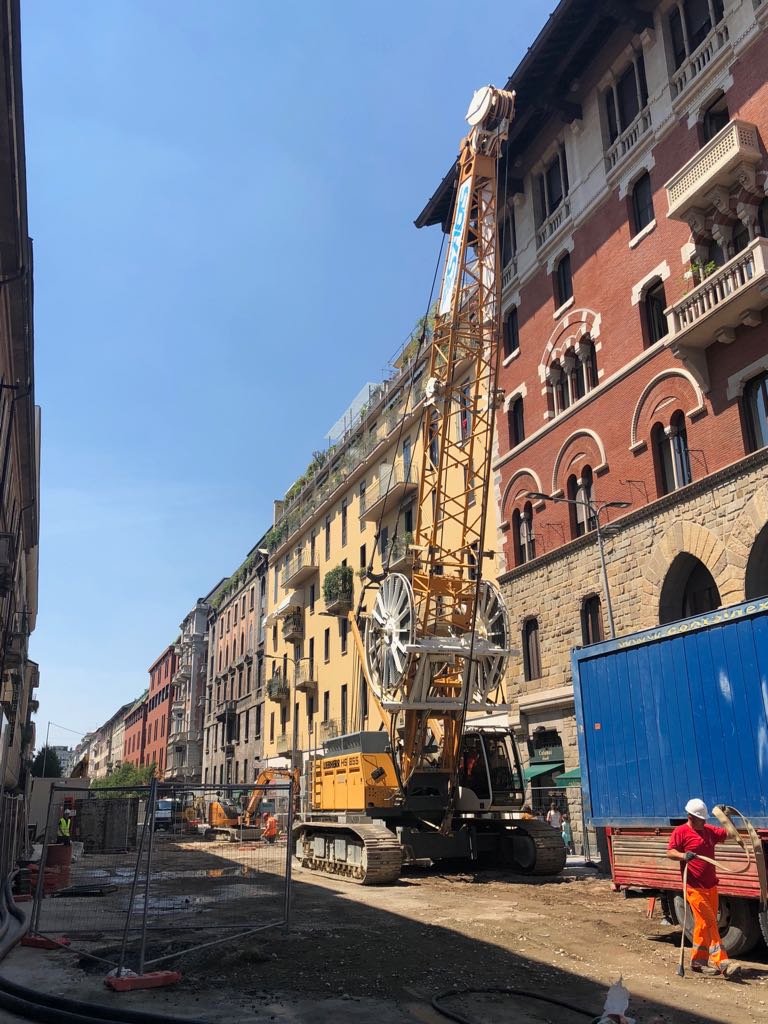 ComitatoSvSaC's tweet photo. E si ricomincia a ballare...
#Cantiere
#M4 
#milano 
#metropolitana 
#lavori https://t.co/6UWgMU0Oto