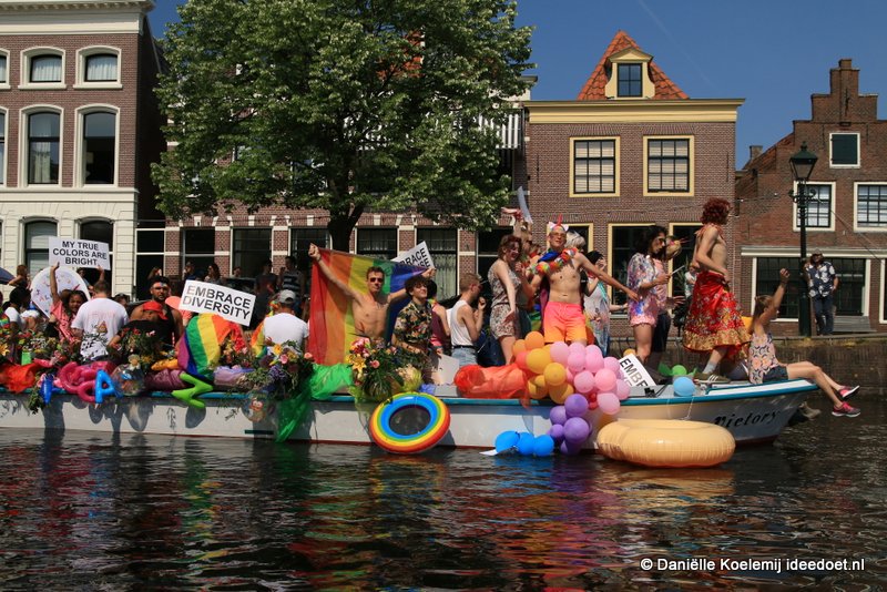 StroomNederland's tweet photo. Doorstroming in Stroom Nederland: Daniëlle Koelemij stopt als Stroom kwartiermaker en gaat verder met iDee Doet. Tanja Jadnanansing stopt als voorzitter en Esther Crabbendam volgt haar op.
Lees meer: https://t.co/fI0KgsOjfZ https://t.co/eYoTPrggOh