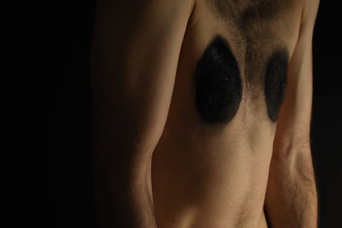 #IGUALES vuelve a <a href="/nave_73/">Nave73</a>. El ciclo de #ArtesEscénicas de temática #LGTB llega a su sexta edición del 25 de junio al 1 de julio. Consulta toda la programación aquí 👉 nave73.es/iguales/

#teatro #danza #LGTBI #Madrid @soyjuancaba 🎭🌈