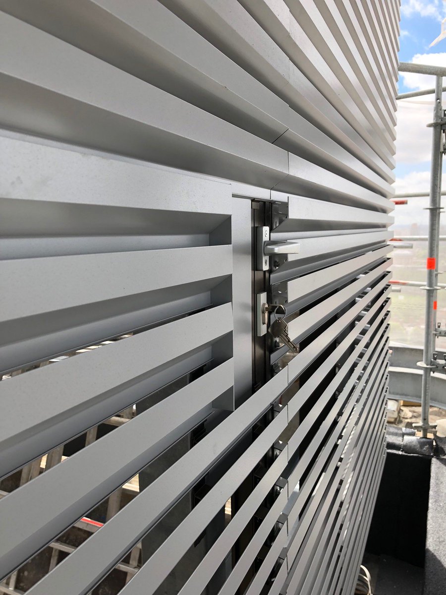 Louvres going up nicely! 
Fantastic project for <a href="/Conttego1/">Conttego</a> in Central London
#louvres #facades #ukconstruction
