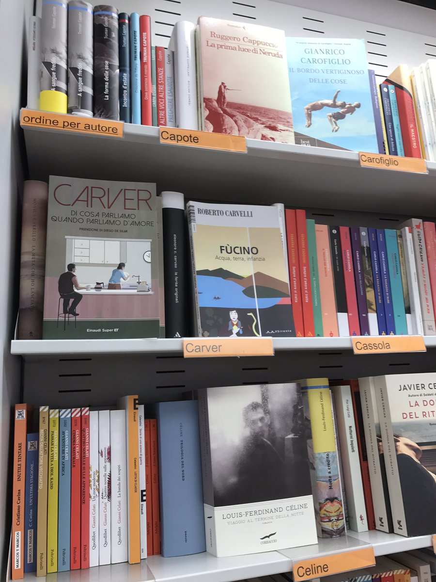 Grazie a M* che mi ha inviato questa foto #carver #carvelli (e #celine) da #Feltrinelli #roma #repubblica <a href="/ilsirente/">Editrice il Sirente</a> @LaFeltrinelli
