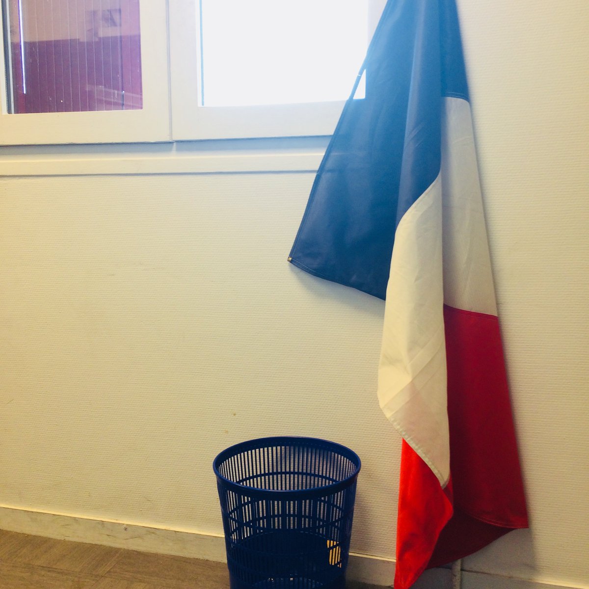 Zer egin behar dut orain Gerrenaplatek eskaini opariarekin? 

Ideiak baldin badituzue...

Entzun Dominique, Christophe Lambert eta Piztaflaxen azken kronika, damutuko zarete!
<a href="/gerrenaplat/">gerrenaplat</a> <a href="/euskalirratiak/">Euskal Irratiak</a> 

euskalirratiak.eus/zer-egin-behar…