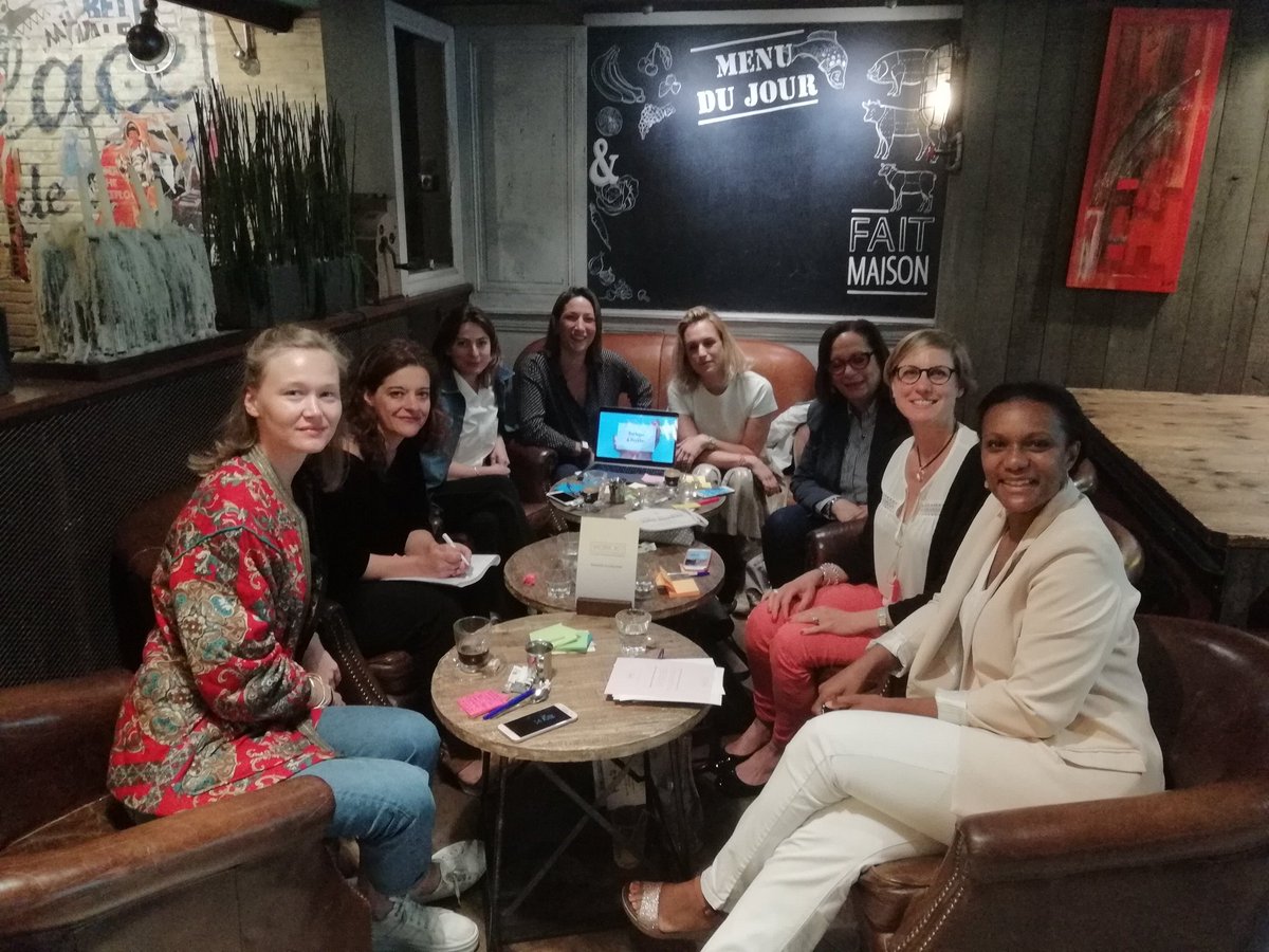 stimergie1's tweet image. Atelier #workkit @Workkit_la_box
En brainstorm dans L&apos;agilité et l&apos;interdependance