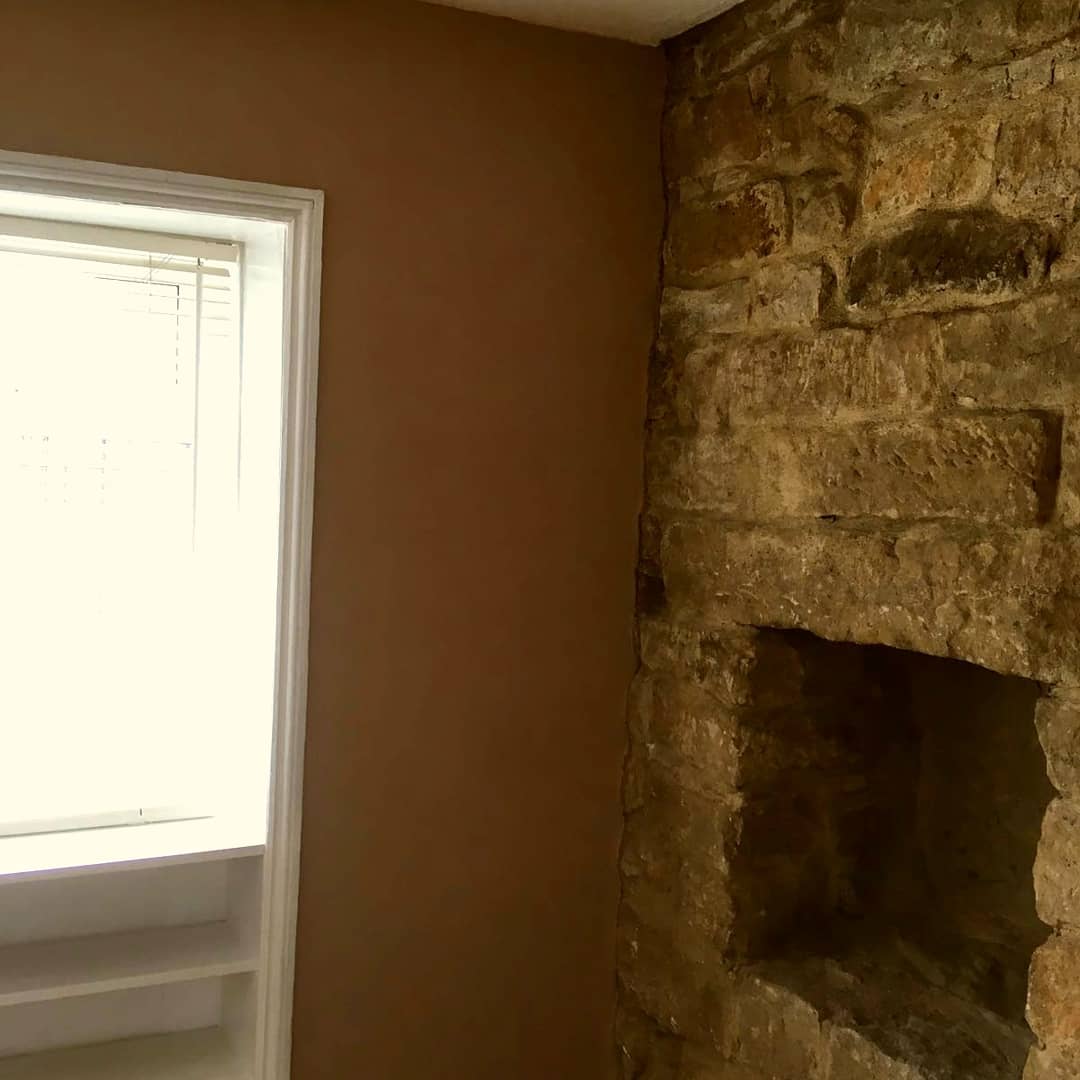 Project completed in a salon in Horsforth Leeds. Old Plaster crumbled aeay so we removed the old and replaced with new.

mgplast.co.uk

#Leeds #Plastering