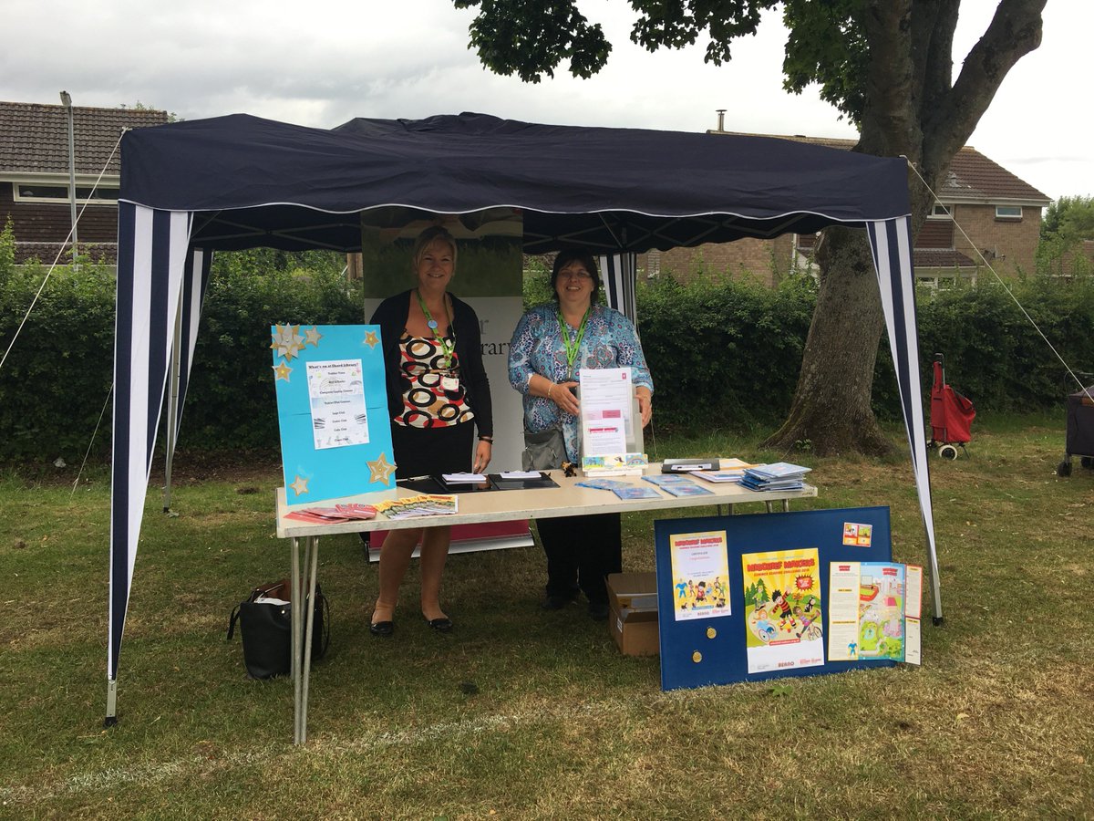 SomersetLib's tweet photo. Staff from #Chardlibrary took a โpop-upโ library to Avishayes School Fete. It was lovely to chat to so many people about what the library offers and to sign children up to the 2018 #SummerReadingChallenge #mischiefmakers @readingagency #SomersetReads https://t.co/81VX6iLGAI