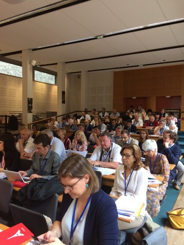 CampusFrance's tweet image. Ouverture de la Journée Agriculture Agronomie par @OlivierChiche et Elisabeth Lescoat, Adjointe au Sous-Directeur de la Recherche, de l&apos;Innovation et des Coopérations Internationales @Min_Agriculture. 
80 représentants de 50 établissements de 8 pays sont présents, merci ! #rdvCF