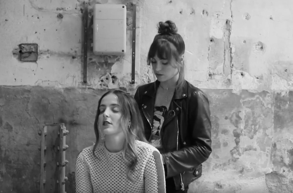 “LA SOCIEDAD NECESITA DE LA CULTURA. ES LO QUE LA HACE MÁS HUMANA.” <a href="/MerBellido/">Mercedes Bellido</a> visita también el saloncito de <a href="/SebastianProEs/">Sebastian Spain</a> #SoyActivista #VEINandSEBASTIAN vein.es/mercedes-belli…