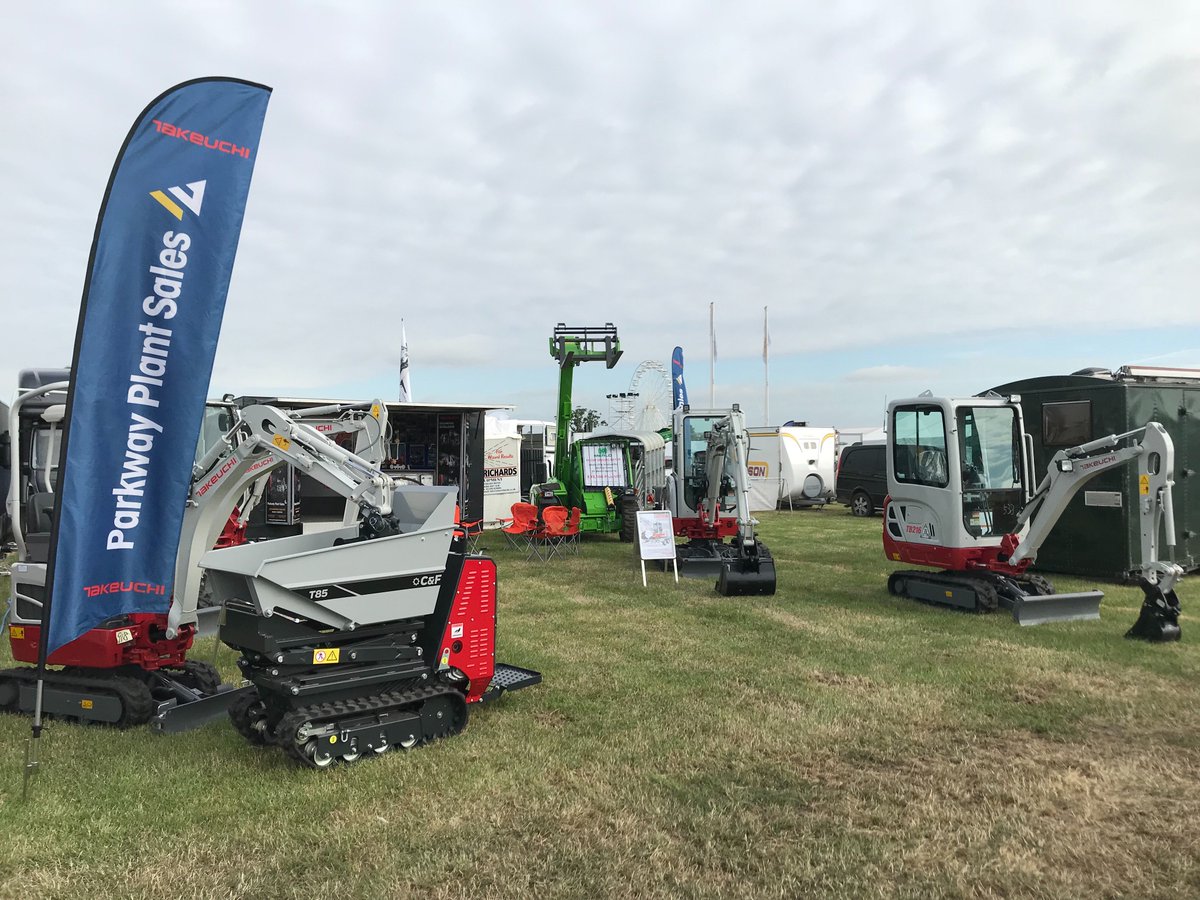 Parkway_Plant's tweet photo. Ready to go @CheshireShow @Takeuchiuk @cf_equipments  @cfminidumper https://t.co/bwa1MbsKG4