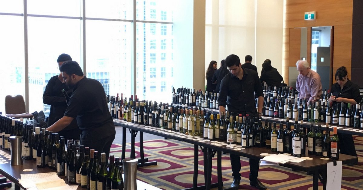 MelbIntlComp's tweet image. It's the final countdown! Entry to the #MelbourneIntlcomp closes on #Wednesday June 20th. Don't delay - submit your #wines today. buff.ly/2G9TrZI

#aussiewines @MakeMineRed @ThetrufflemanOZ @GargoyleWines @PrestonPeakWine @ClovelyWine @QueSyrahSF @jcowperthwaite