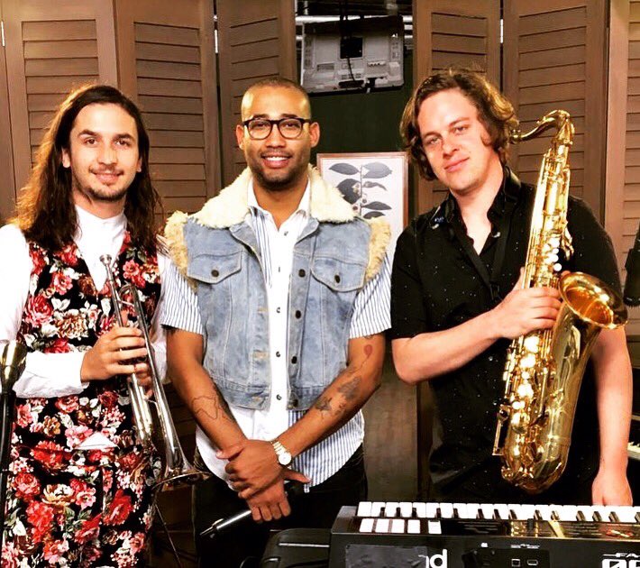 👌🏽 <a href="/TheKiffness/">The Kiffness</a> <a href="/expressoshow/">Expresso Show</a> this morning!