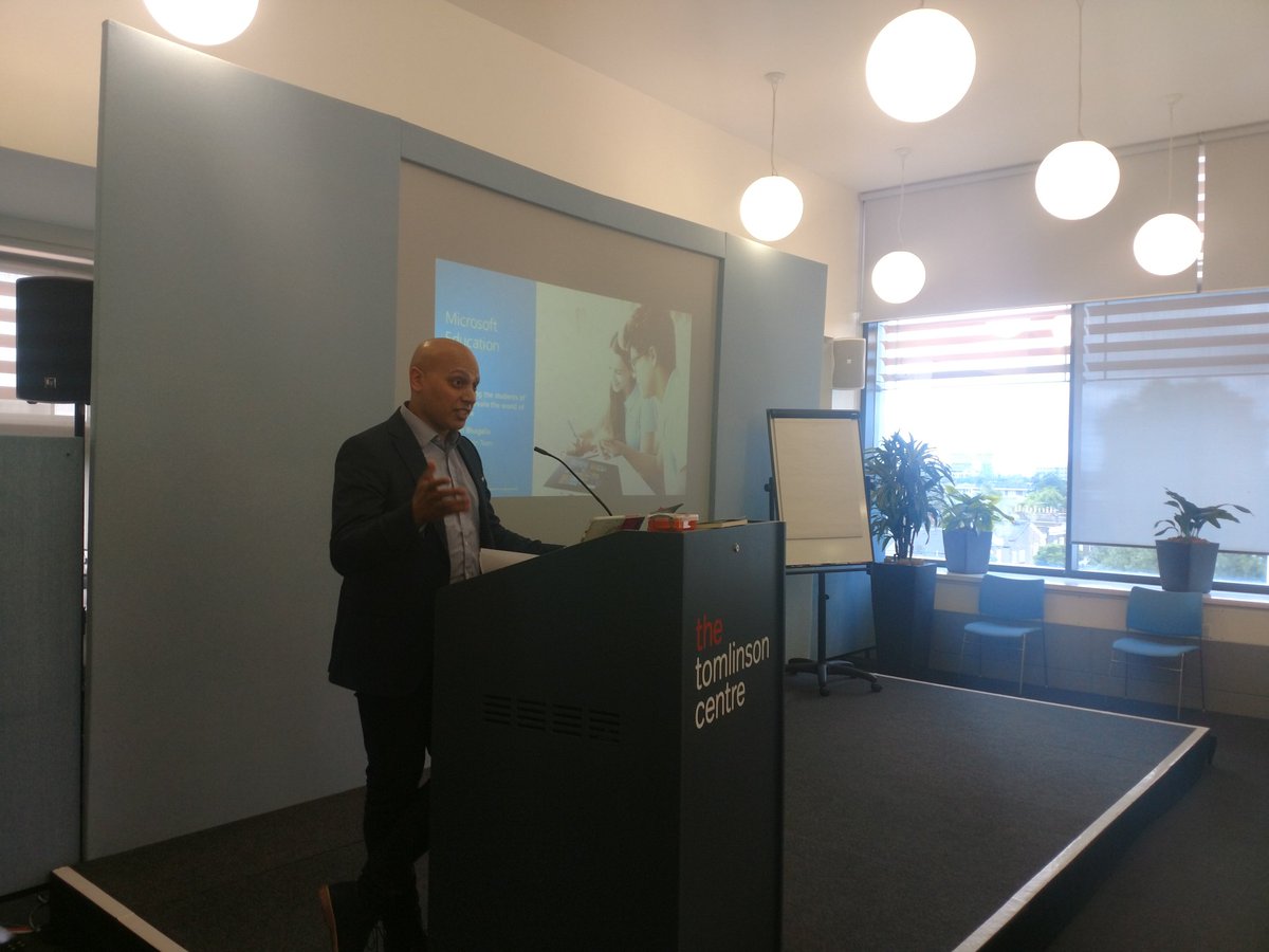 Primarymrsw's tweet photo. @EduBhavin kicking off our @microsofteduk Roadshow in Hackney this morning. What matters in your classroom? #MicrosoftEdu https://t.co/HFeV7Plrcq