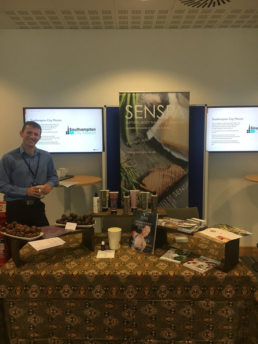 Sean without his PE kit (who knew that happened!) <a href="/OrdnanceSurvey/">Ordnance Survey</a> #wellbeingfair @careysmanor @SenSpaUK