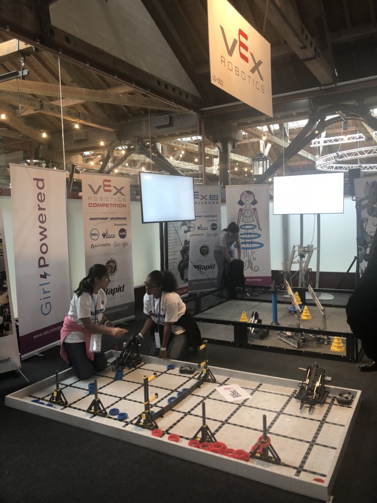 VEX Robotics UK tweet media