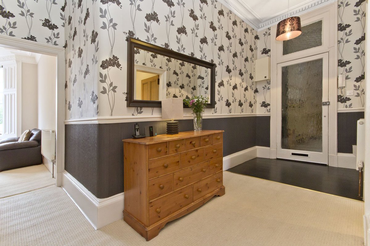 1/1, 4 Niddrie Square, Strathbungo, Glasgow - Offers over £169,950 <a href="/AC_Glasgow/">AC Glasgow</a>  #stunningproperty #newtomarket