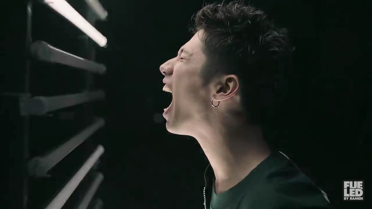 Taka Takaの髪型ほんとにどれもかっこよすぎ 私は短髪のtakaが好きです 皆さんはどんな髪型のtakaが好きですか ワンオク Oneokrock Taka 髪型 Oorerさんと繋がりたい いいねした人全員フォローする Rtした人全員フォローする 拡散希望rt