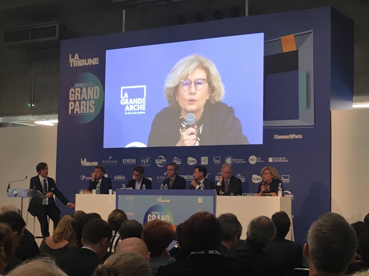 AMIF_asso's tweet photo. #SommetGParis, @BdT_IDF analyse la Smart City, une nouvelle façon de voir la ville durable et diversifiée. Les logements concentrent l’ensemble des sujets de la Smart City #amenagement #urbanisme #transports #logistique #energie #digitalisation #attractivite #DevEco #iledefrance https://t.co/x19K93Move