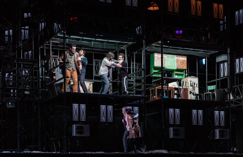 Notre avenir doit éclore 
Au soleil de nos vingt ans ! 
Aimons et chantons encore ; 
La jeunesse n'a qu'un temps...

Henri Murger
La Bohème <a href="/OperaRoma/">Opera di Roma</a> 
bit.ly/2I1uKe7