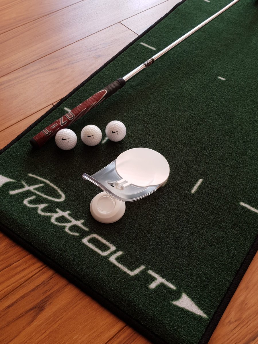 Iggipoppop's tweet photo. Well @puttoutgolf This is what happens when I don't win your competition on my birthday 😅😅 #weak #masterinthemaking #puttinggodstatus https://t.co/KsNe6nY9GN
