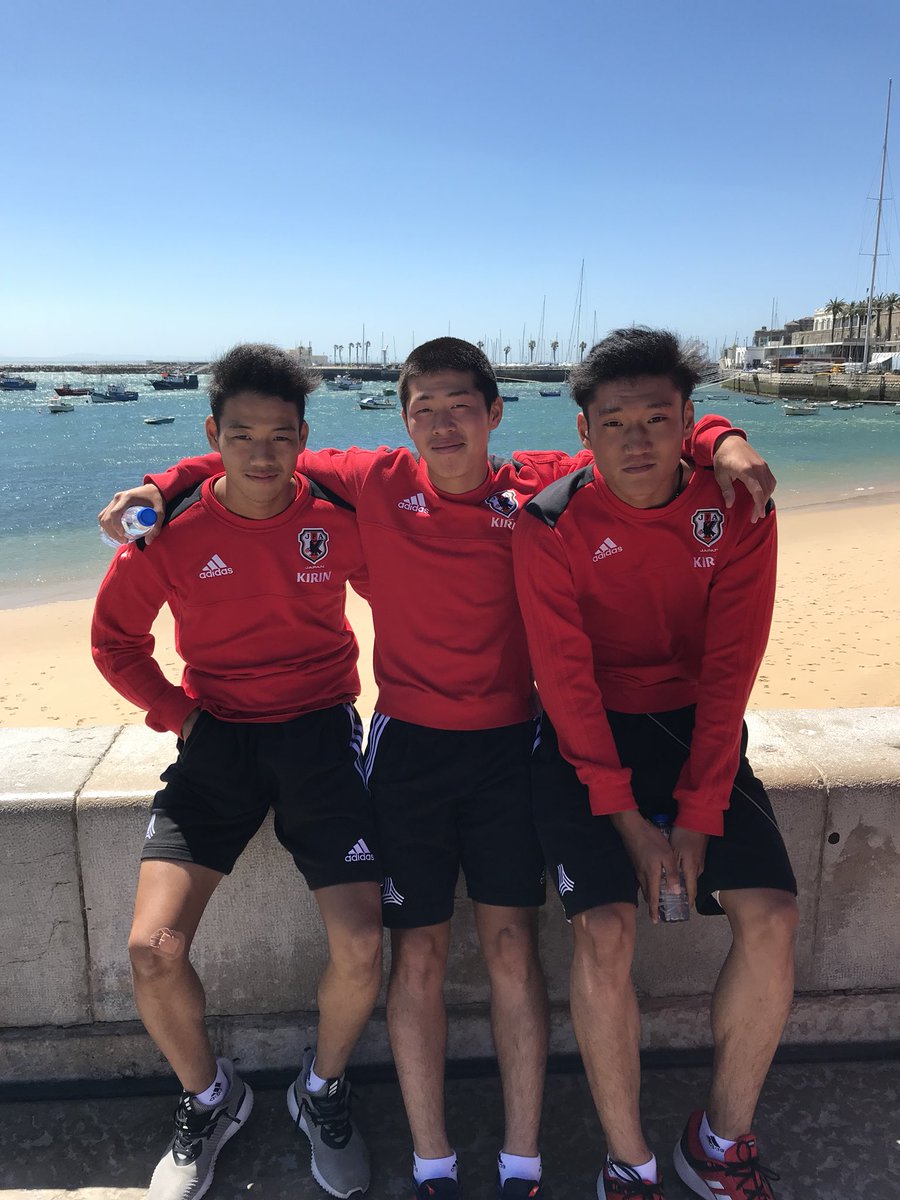 k_hinataaa's tweet photo. ポルトガル🇵🇹から帰国しました。
久々���会いました。 https://t.co/rCwmN3A0Nc