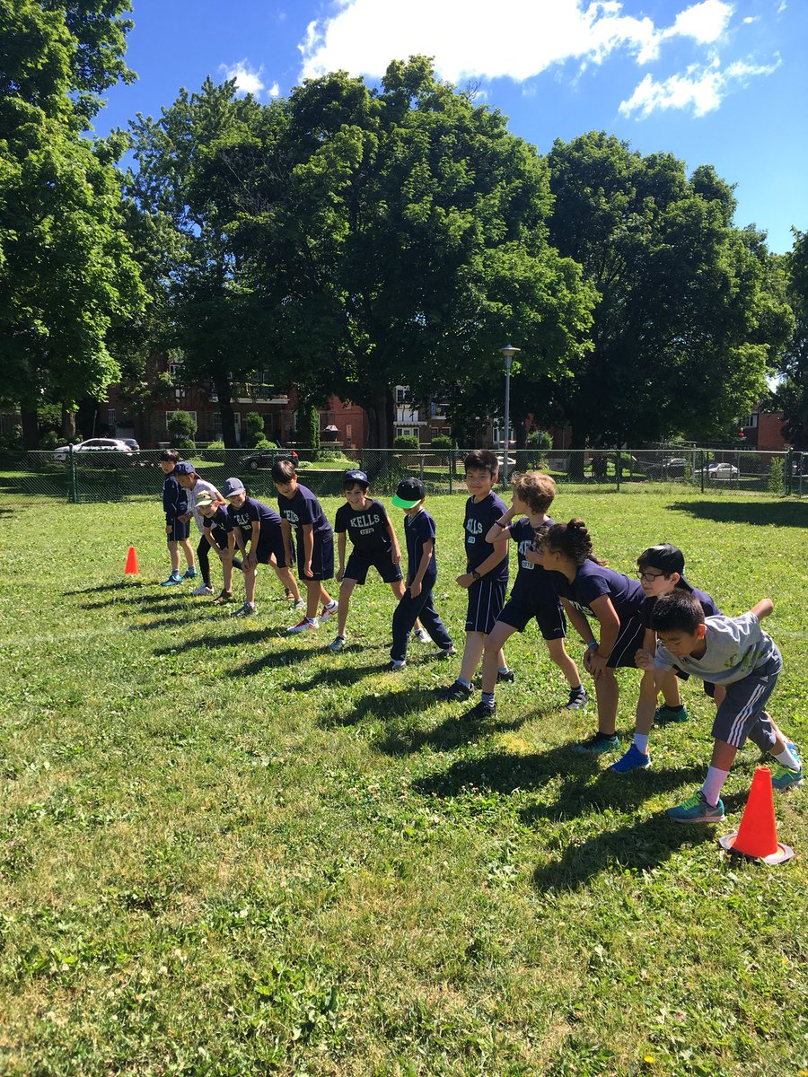 MsSpecksClass's tweet photo. We have the perfect day for #TrackAndField today!  @KellsMsSkinner class was first up, followed by the grade 4 girls!  #running #sunshine #exercise https://t.co/OQWhtQBVXf