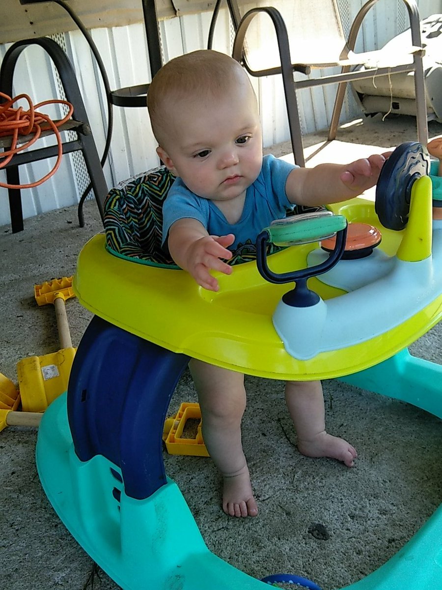 AudreyBradrick's tweet photo. My big man is 6 months. 😎😭
Where is the time going my kids are growing up so fast. 😩 #Whelen #mychunkyboy #ilyson https://t.co/EfgO3FmbQL