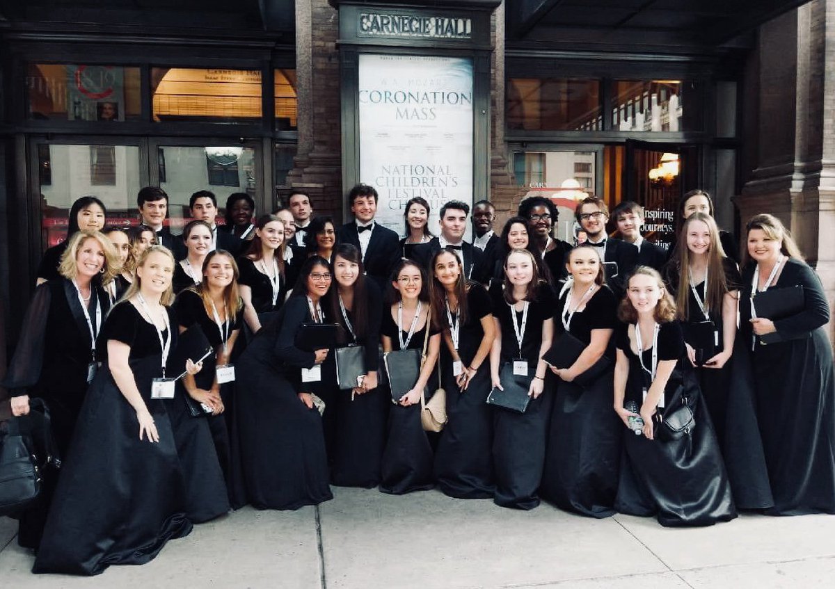 The Buchholz High School Chorus, under the direction of Rhea Skaggs, performed at Carnegie Hall in NYC last night as part of the Masterworks Festival Chorus. What an amazing accomplishment!